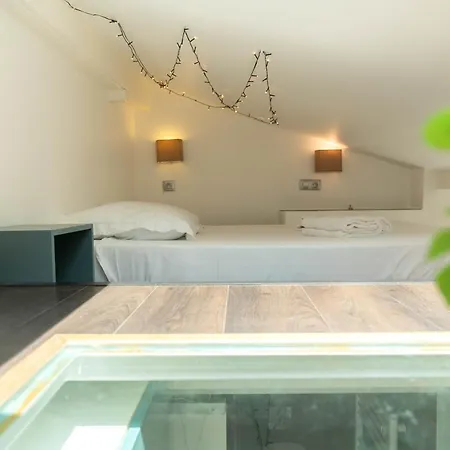 Sk3 Avec Mezzanine, Quartier Du Port A Lägenhet